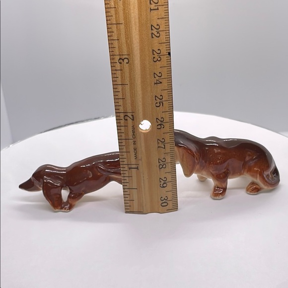 Dachshund vintage dachshund ceramic dog figures. - Picture 9 of 9